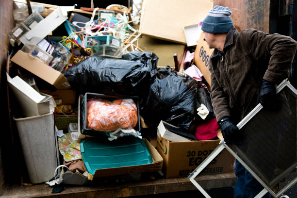 Best Commercial Cleanout Services  in Mount Morris, MI